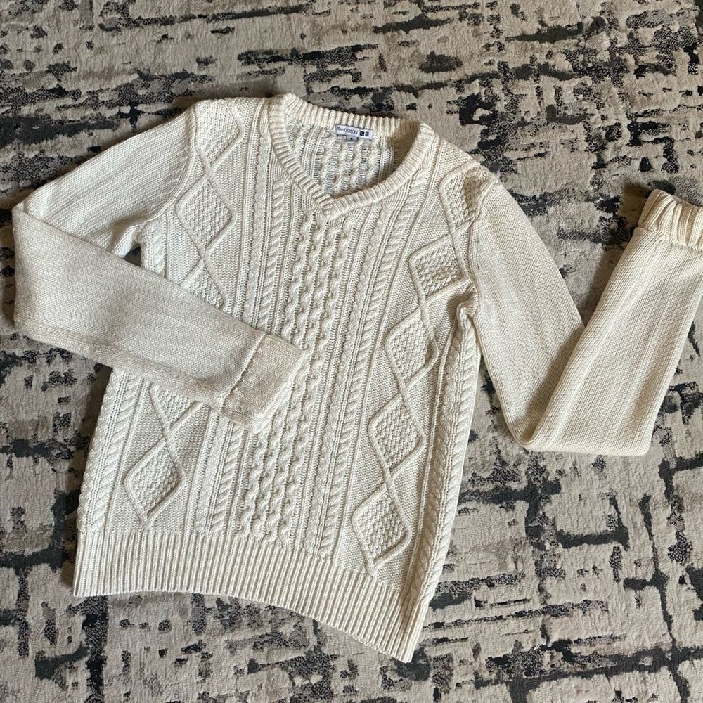 JW Anderson X Uniqlo Cable Knit Creme VNeck Sweater Women Medium